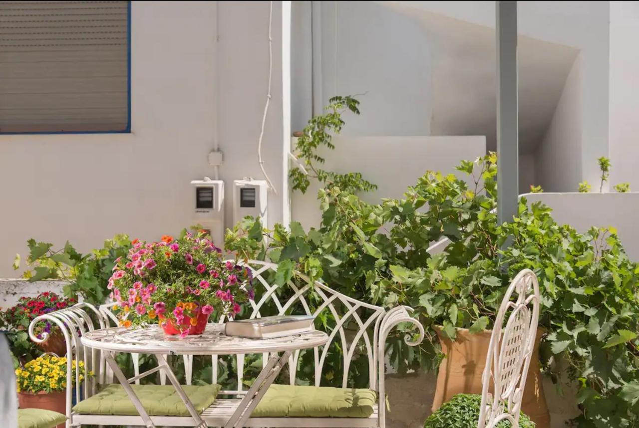 Astera Studio Is A Peaceful Place To Stay! Adamantas  Exterior photo